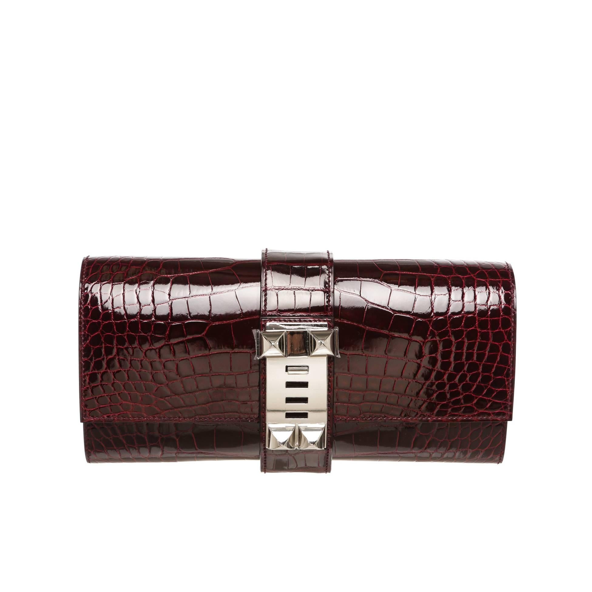 Hermes Burgundy Alligator Medor 23cm Clutch Handbag For Sale