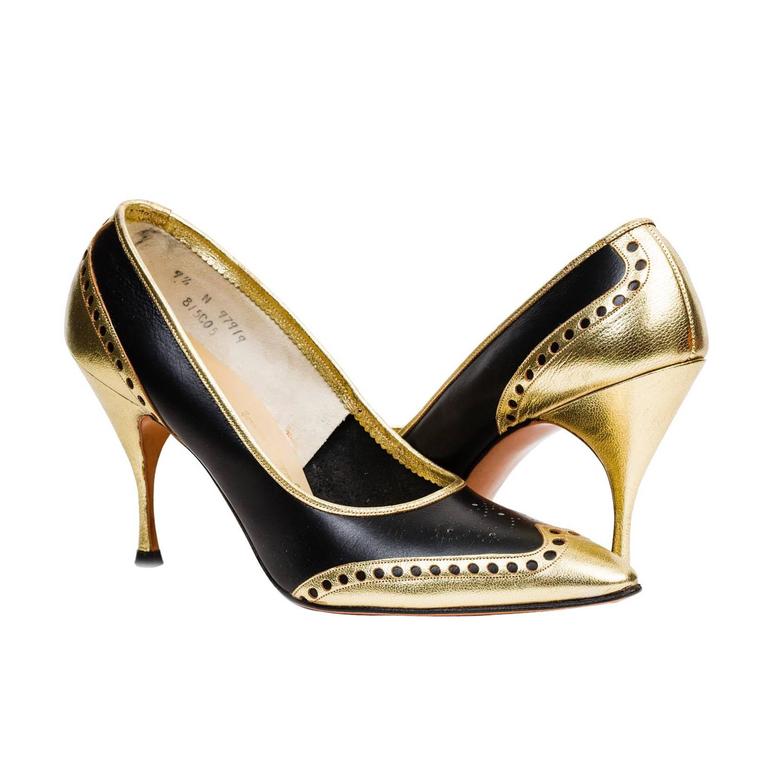 1950s Gold Wingtip Stilettos For Sale at 1stdibs