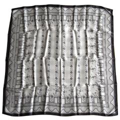 Silk Escada Black & White Floral Scarf Never worn New Old Stock 90s 6
