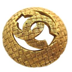 Chanel CC Gold Textured Round Pin Brooch