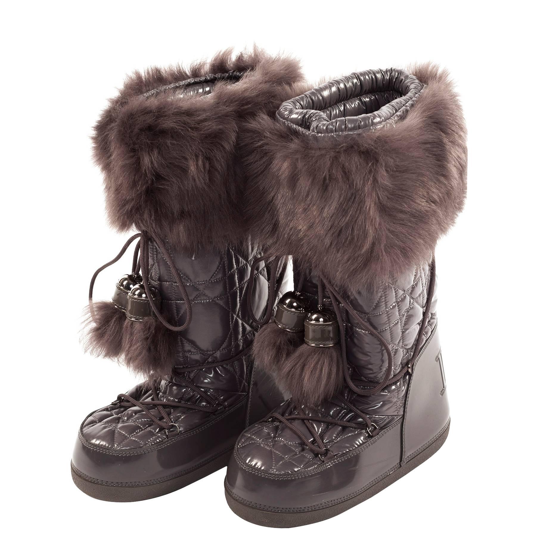 Buy Dior Diorissimo Moon Boot Shoes: New Releases & Iconic Styles