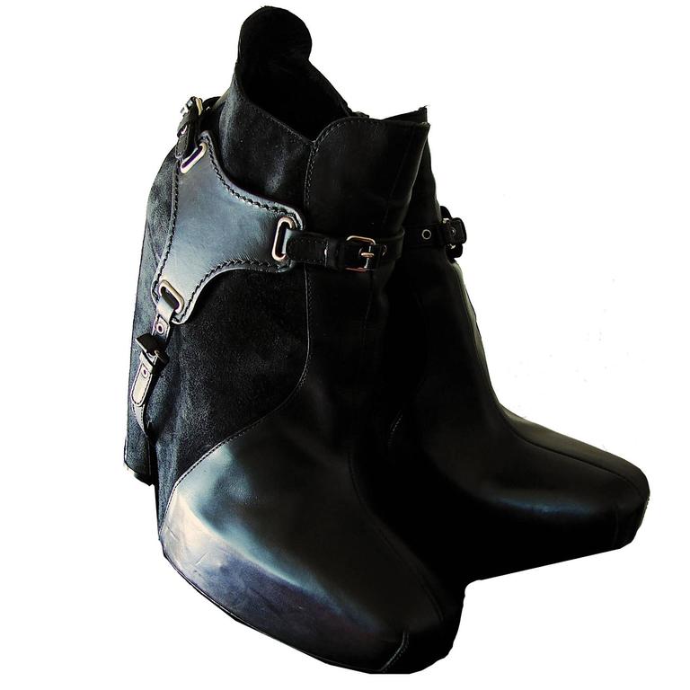 Balenciaga Black Leather and Suede Harness Platform Booties 2006 Sz 38.5 at  1stDibs | balenciaga harness boots 2006, suede harness boots, balenciaga  suede booties