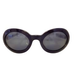 Vintage 1990s Valentino dark blu and whit sunglasses