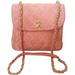 Retro CHANEL light pink quilted suede 2.55 shoulder bag with gold tone chain