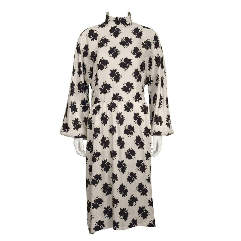 1970s Gucci Black and White Floral Dress at 1stDibs