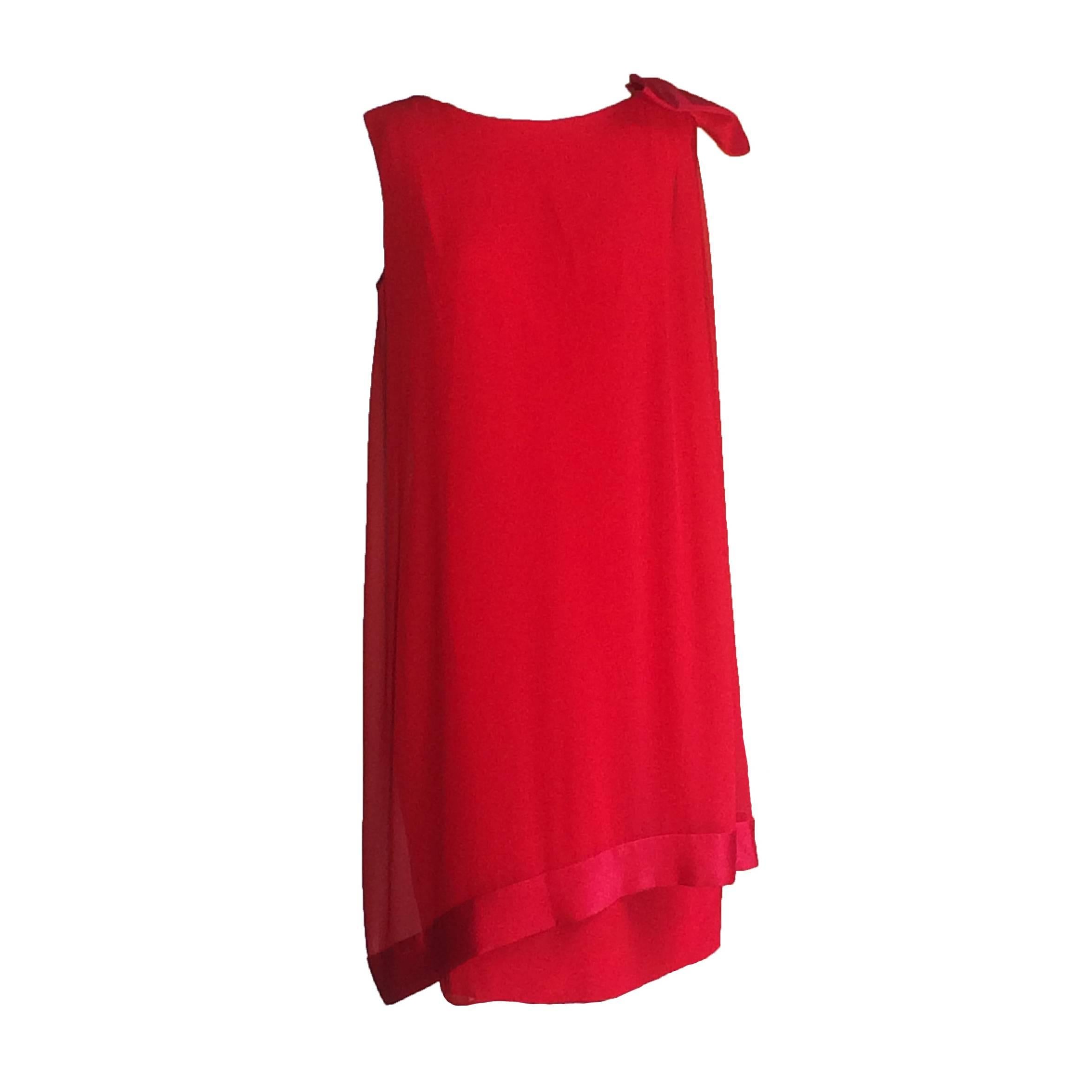 Lilli Diamond 1970s Bright Red Crinkle Crepe Shift with Giant Bow at Shoulder For Sale