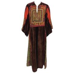 Vintage Mid 20th C. Palestinian traditional embroidered velvet robe 