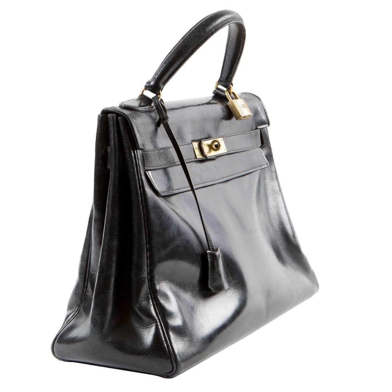 Gorgeous Hermes Black Boxcalf 32cm Kelly Bag