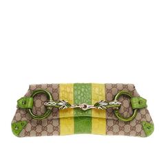 Gucci - Pochette à lanière de chaîne en forme de tête de serpent ornée de bijoux:: toile et alligator GG