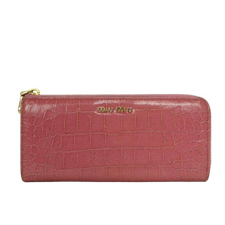 Miu Miu Pink Embossed Croc Long Wallet GHW For Sale at 1stDibs