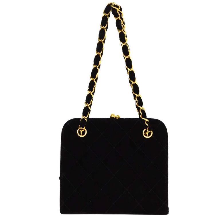 Gold Chanel Bag - 1,989 For Sale on 1stDibs