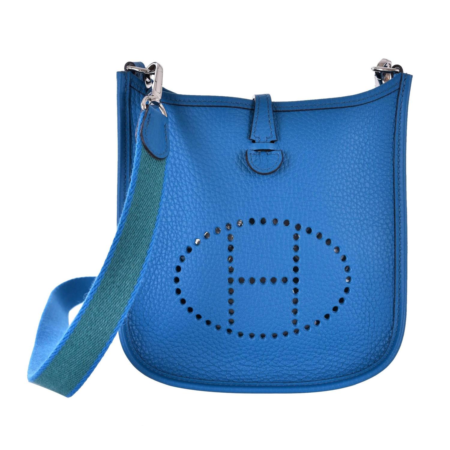 Гермес 16. Сумка Hermes Evelyne. Mini Evelyne Hermes Blue. Сумка Hermes Evelyne Mini. Сумка Evelyne 16 Amazone.