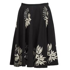 1950's Mid Century Circle Skirt With Hand Embroidery 11