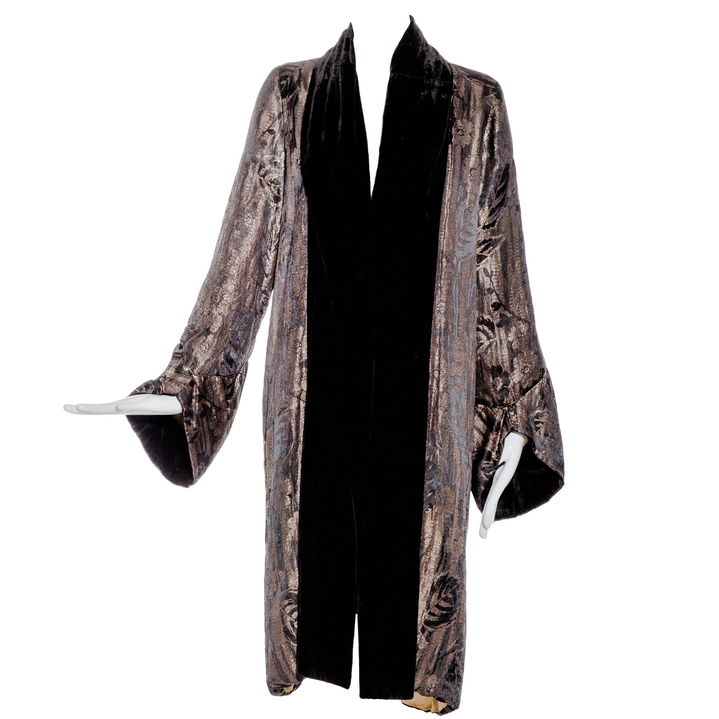 1920s gold and black velvet opera coat