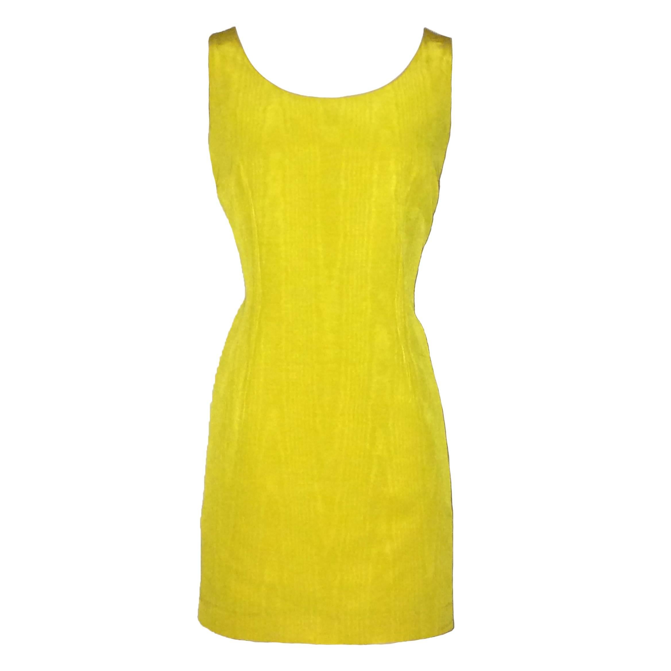 Moschino Cheap & Chic 1990s Yellow Moire Wood Grain Pattern Shift Dress