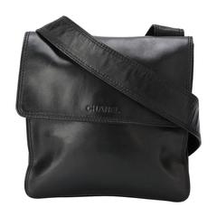 Chanel crossbody black leather clutch c.1997-99