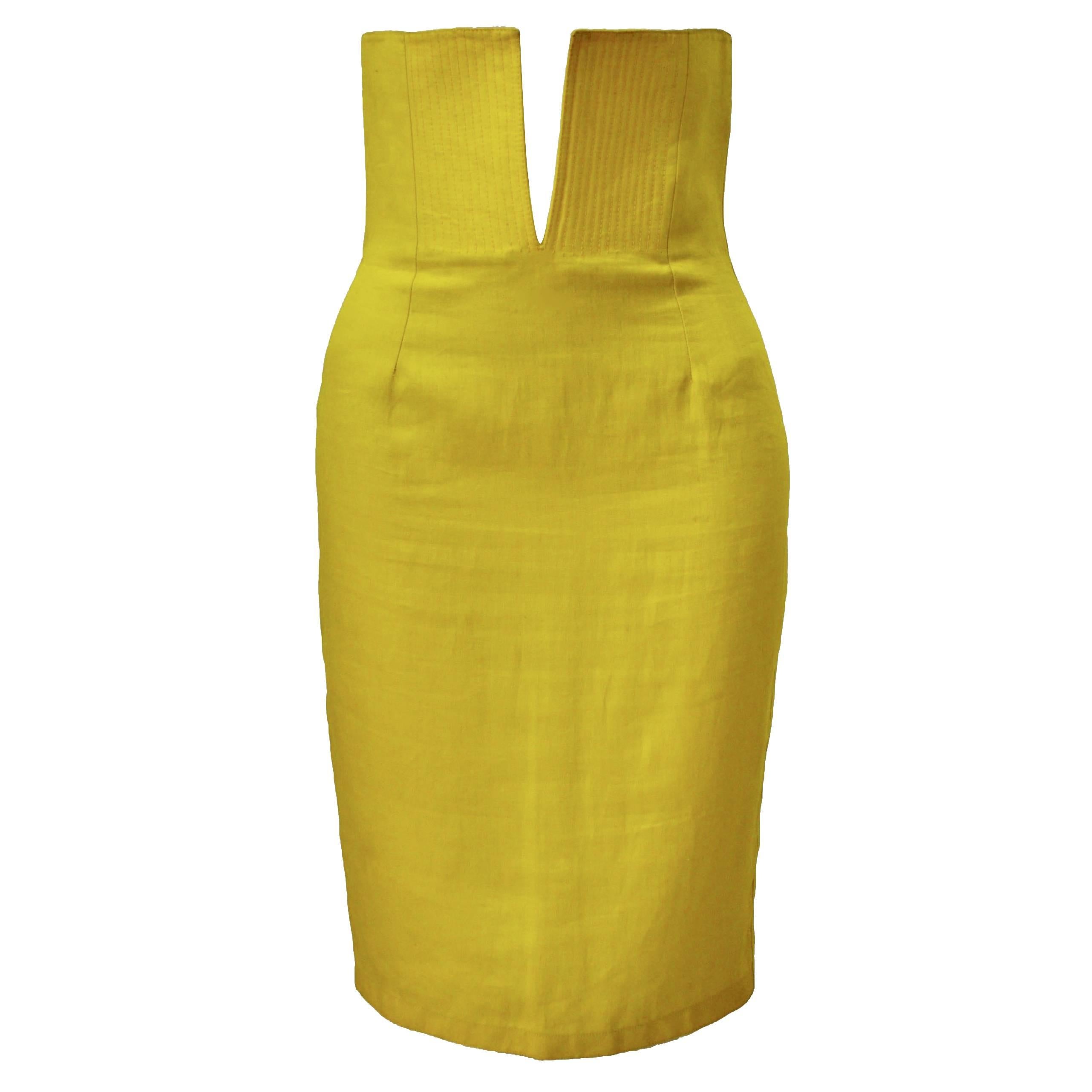 Exceptional Gianni Versace Haute Yellow High Waisted Linen Skirt For Sale