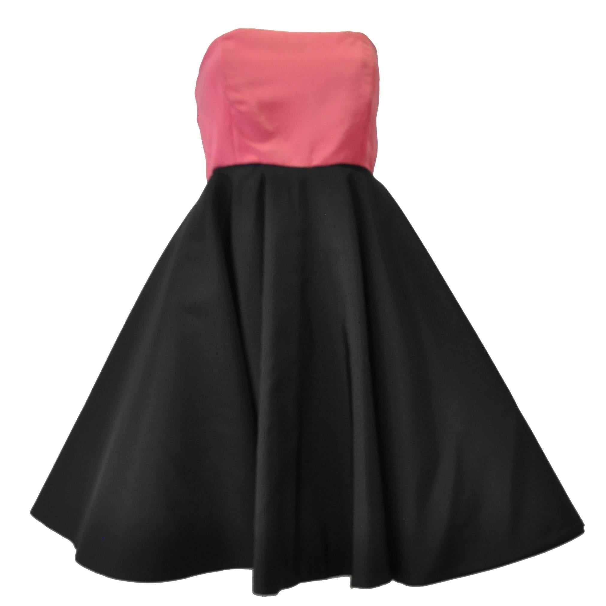 Romantic Gianfranco Ferre Strapless Silk Colorblock Cocktail Dress For Sale