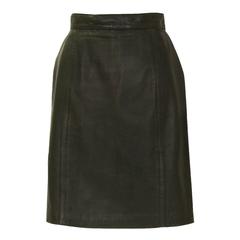  Celine  - Chic Olive Green Leather Skirt 