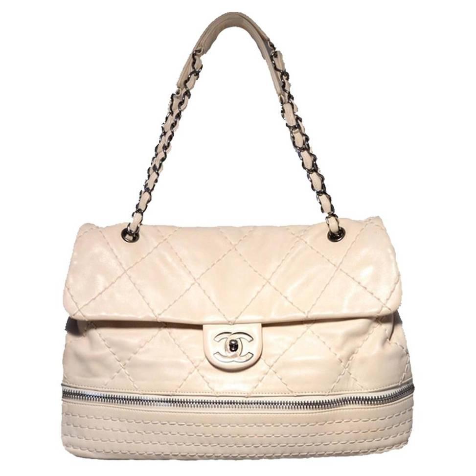 Chanel Quilted Cream Leather Zip Bottom Classic Shoulder Bag
