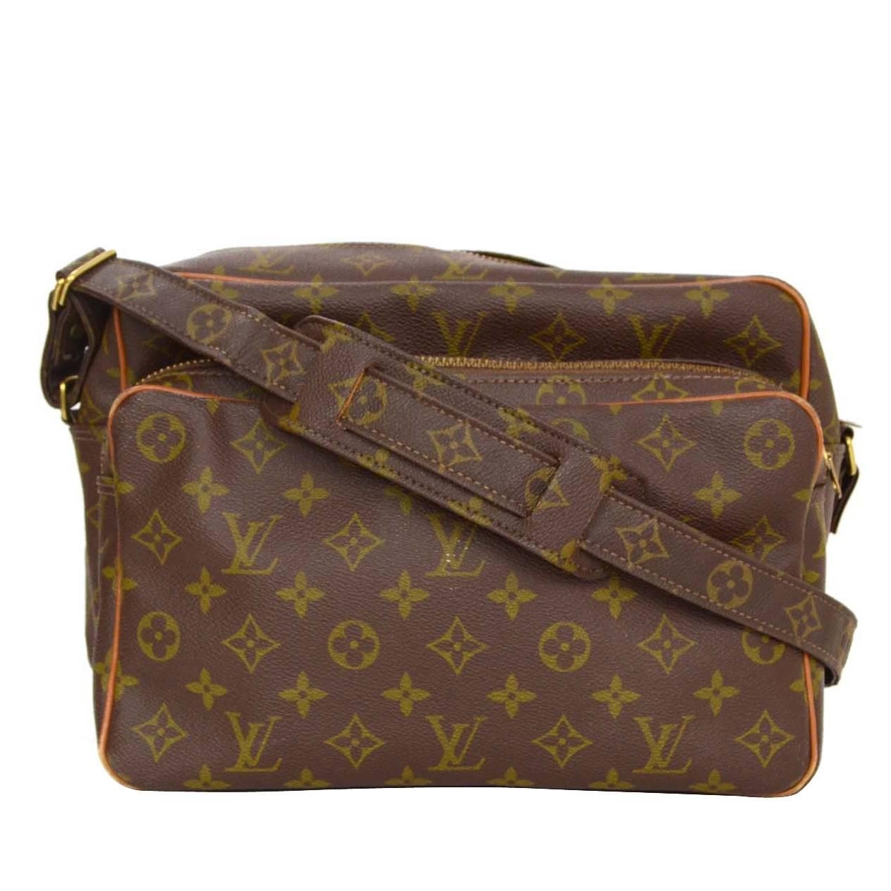 Louis Vuitton Vintage Monogram Large Camera Bag GHW