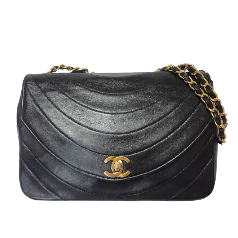 Chanel Vintage Late 80s Black Round Half Moon Flap Bag 24k GHW Lambski –  Boutique Patina