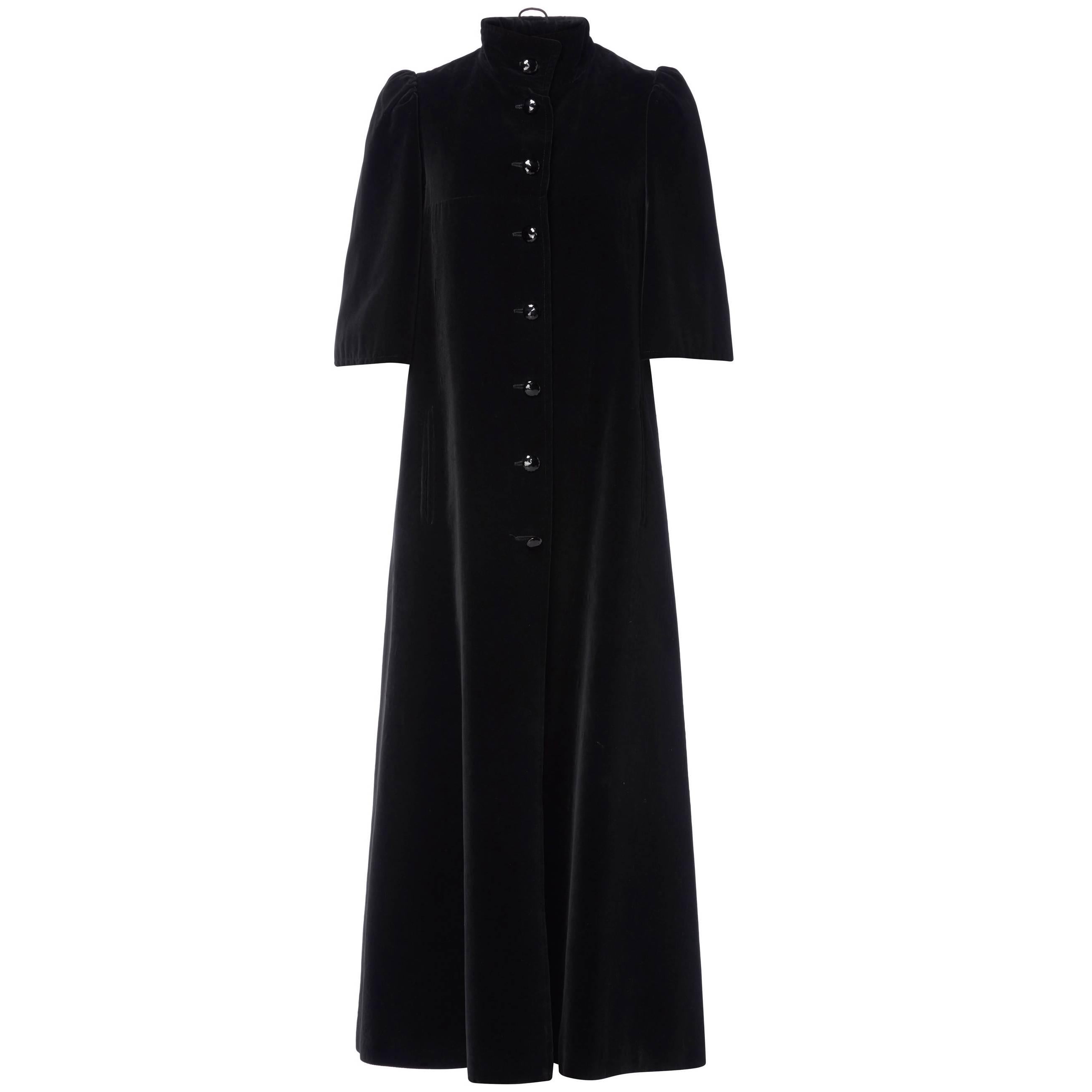 Louis Féraud black coat, circa 1965 For Sale