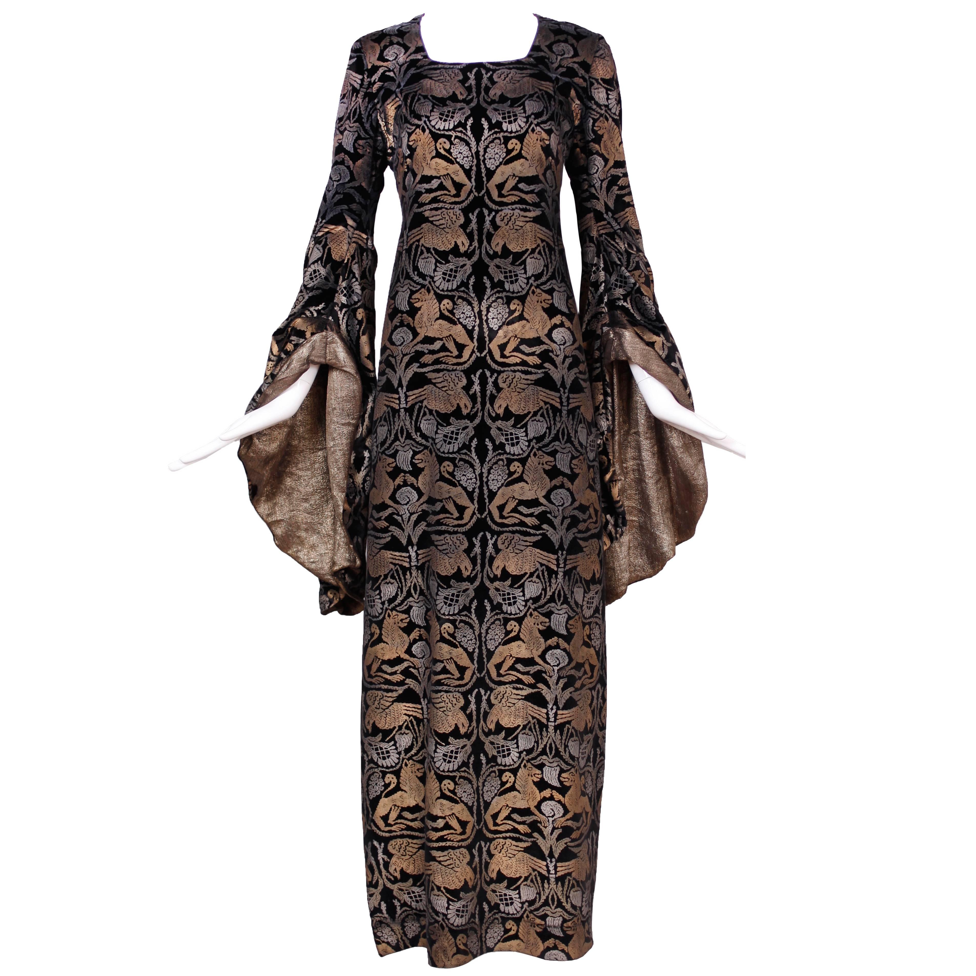 1920s Maria Gallenga Couture Metallic Stencilled Velvet Novelty Gown For Sale