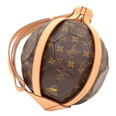 Louis Vuitton Soccer ball Other accessories M99054 monogram Cloth  ref.205091 - Joli Closet