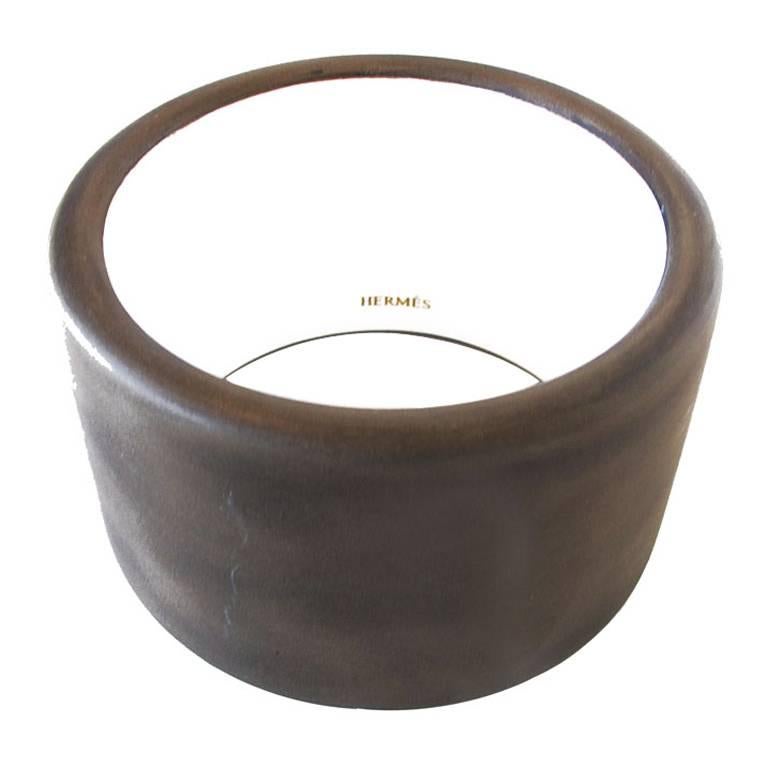 Hermès Assam Bangle Bracelet in Matte Brown Lacquered Wood For Sale