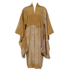 Antique Japanese Silk Embroidered Elegant Kimono 12