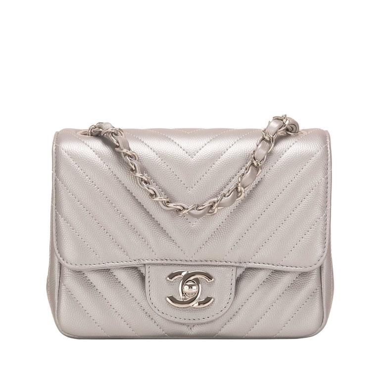 chanel 2.55 size