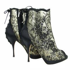 CHRISTIAN DIOR Beaded Lace Open Toe Platform Bootie 39.5 