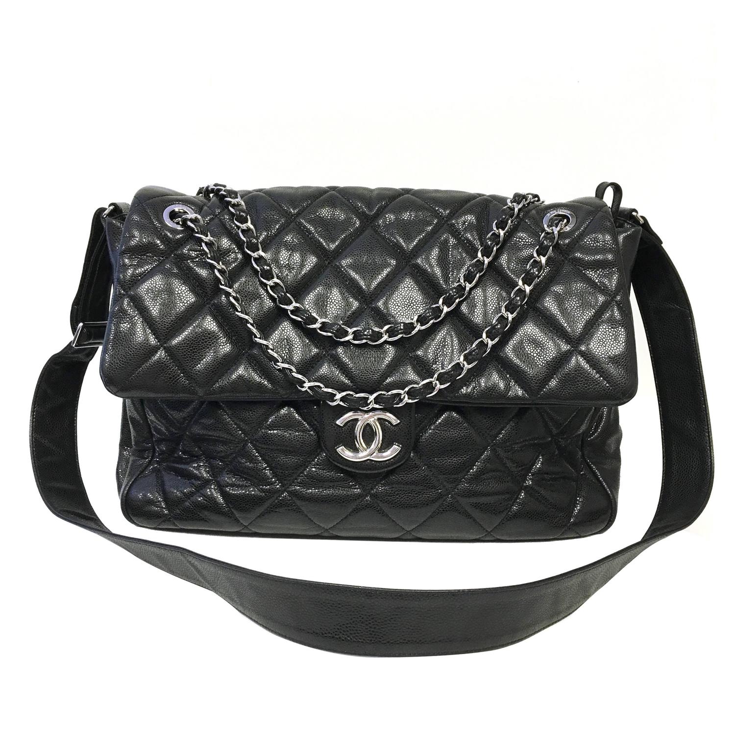 Chanel Business Affinity Flap Messenger Bag Caviar Neutral 1600551