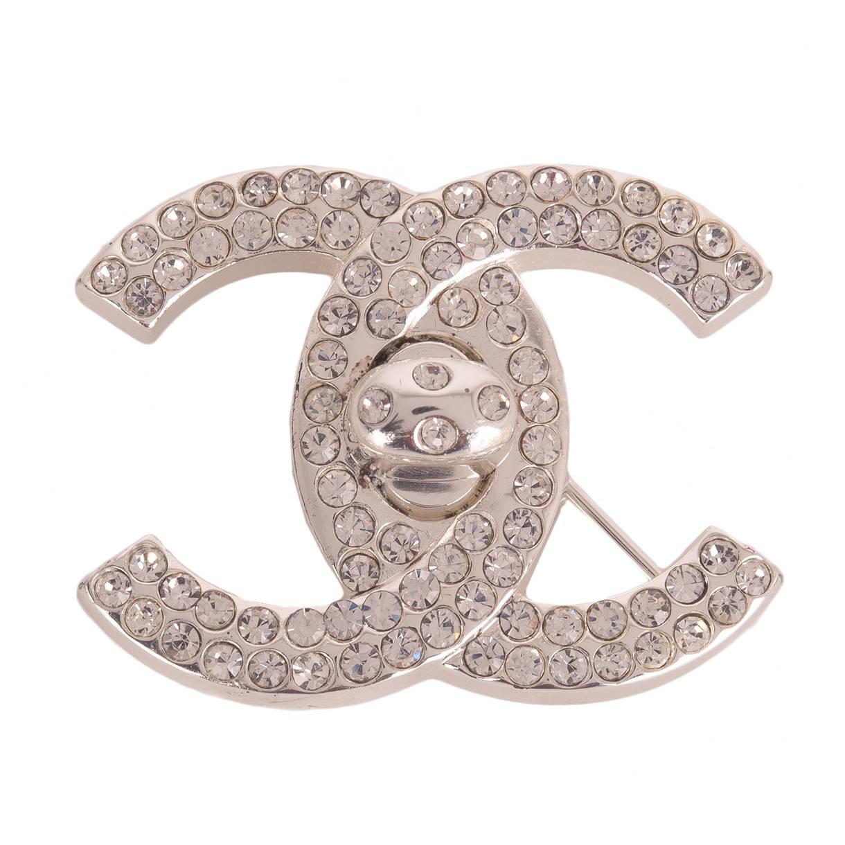 Chanel Vintage CC Logo Turnlock Rhinestone Brooch Pin 