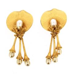 Vintage Kenzo Cala Lily Pearl Drop Earrings