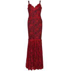 Superbe robe de soirée Dolce Gabbana en dentelle rouge & en soie Robe Maxi