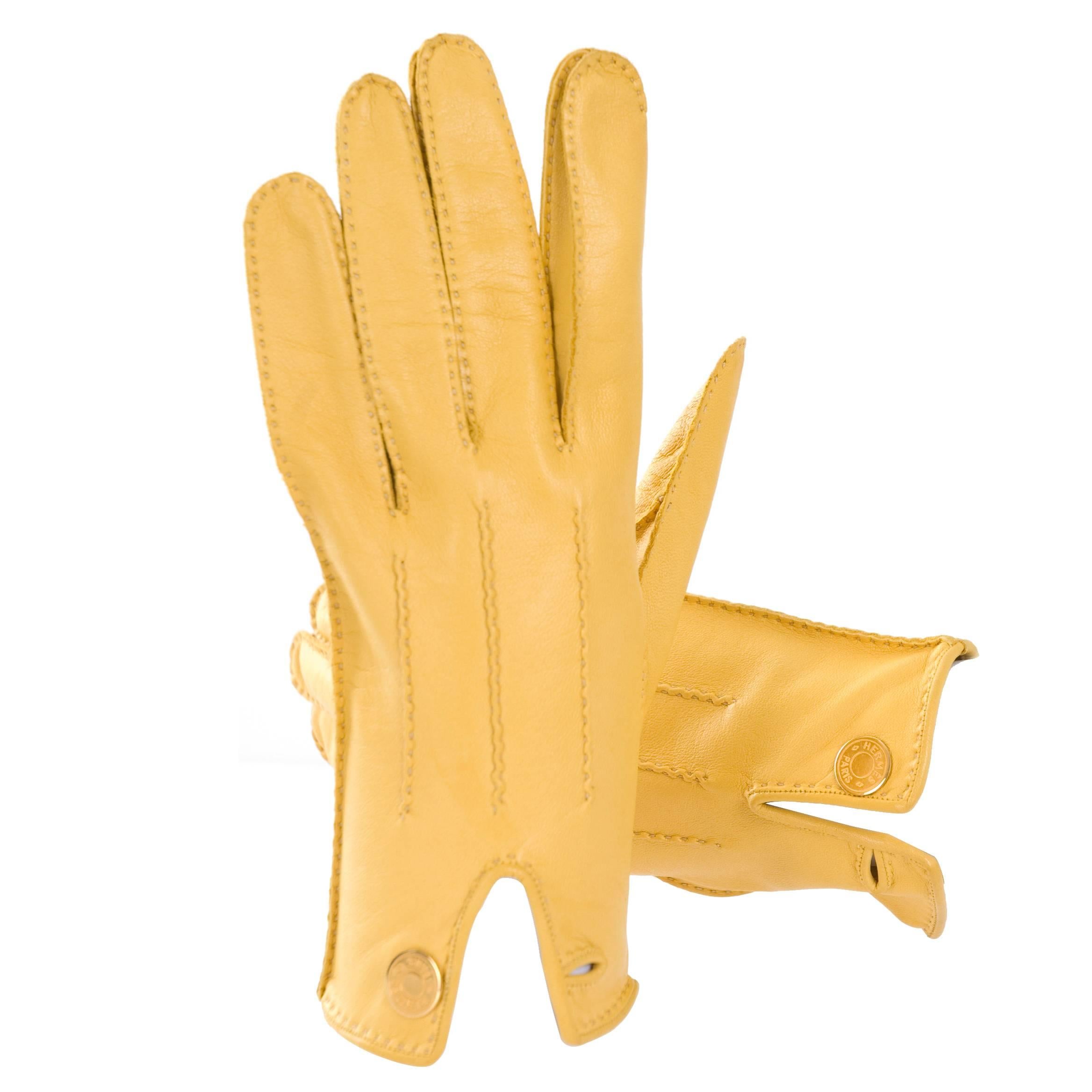 90's Hermes Yellow Leather Gloves. For Sale