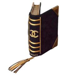 Chanel Clutch "Bibel" Buch Leder Seltenes Sammlerstück Limitierte Auflage 2004