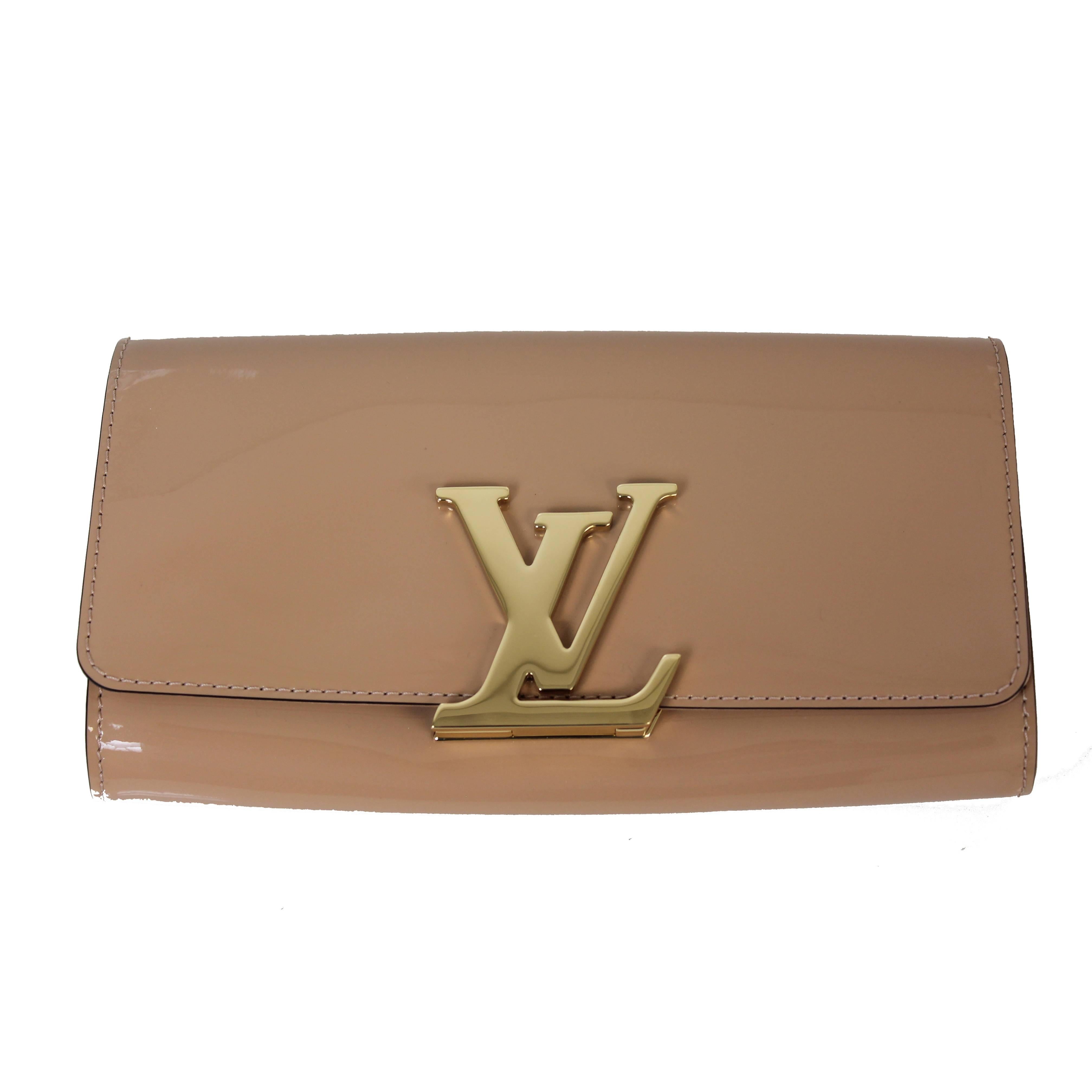 LOUIS VUITTON Patent Leather Nude Clutch For Sale