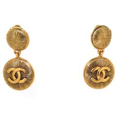 Vintage Chanel CC Logo Gold Drop Earrings