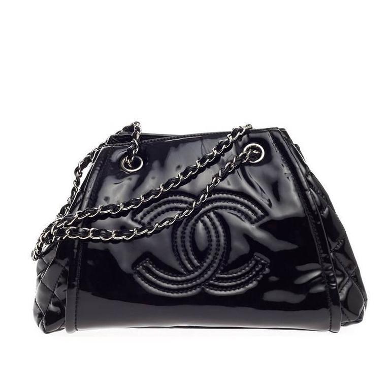 CHANEL 'Jumbo' Flap Bag in Red Patent Leather at 1stDibs