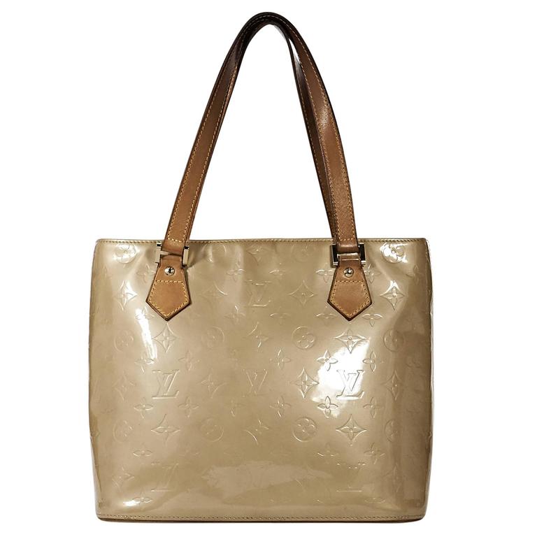 Beige Louis Vuitton Vernis Houston Bag For Sale at 1stdibs