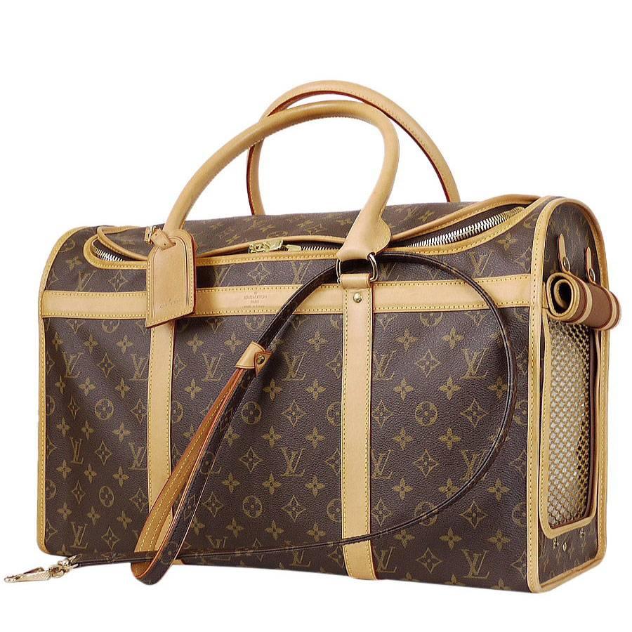 Louis Vuitton Monogram Dog Carrier 50 / Boxter Dog Leash MM Set at 1stDibs