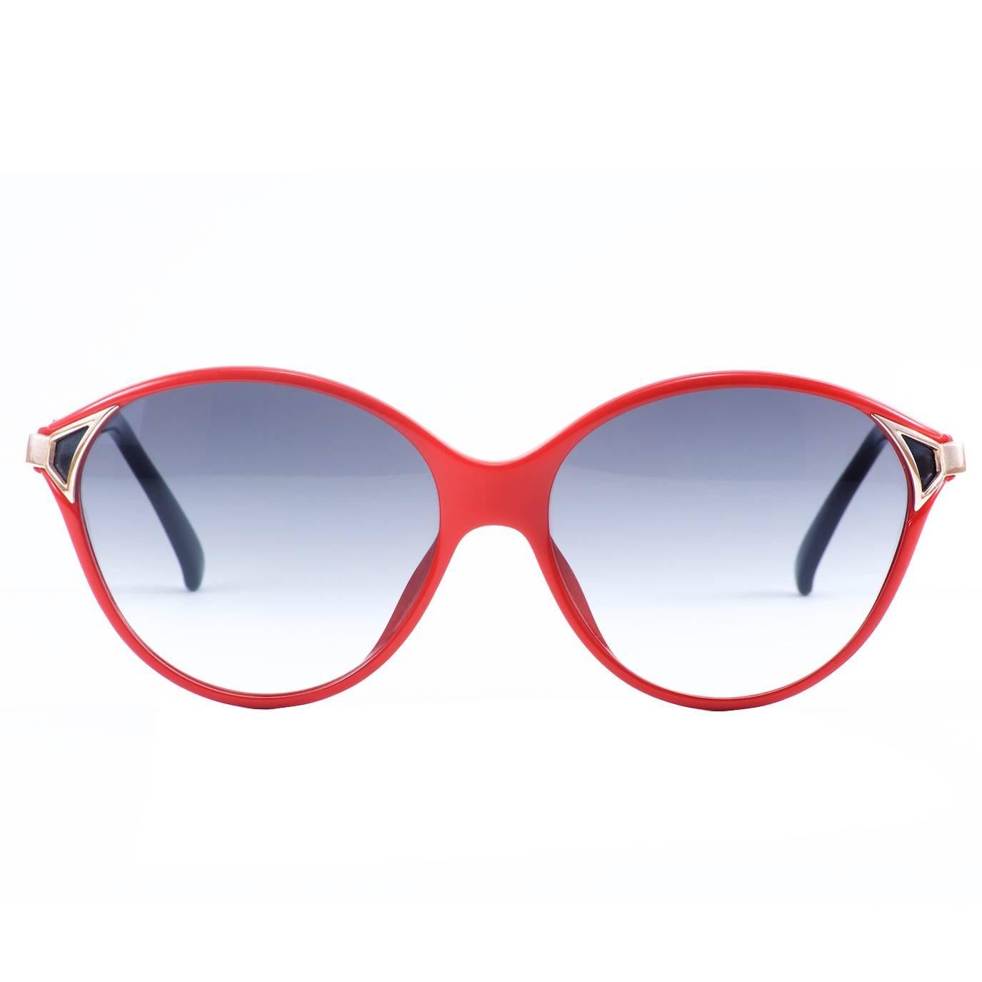 Hotel de Ville's Christian Dior Wire-Topped Sunglasses, Red-Black/Gold accents For Sale