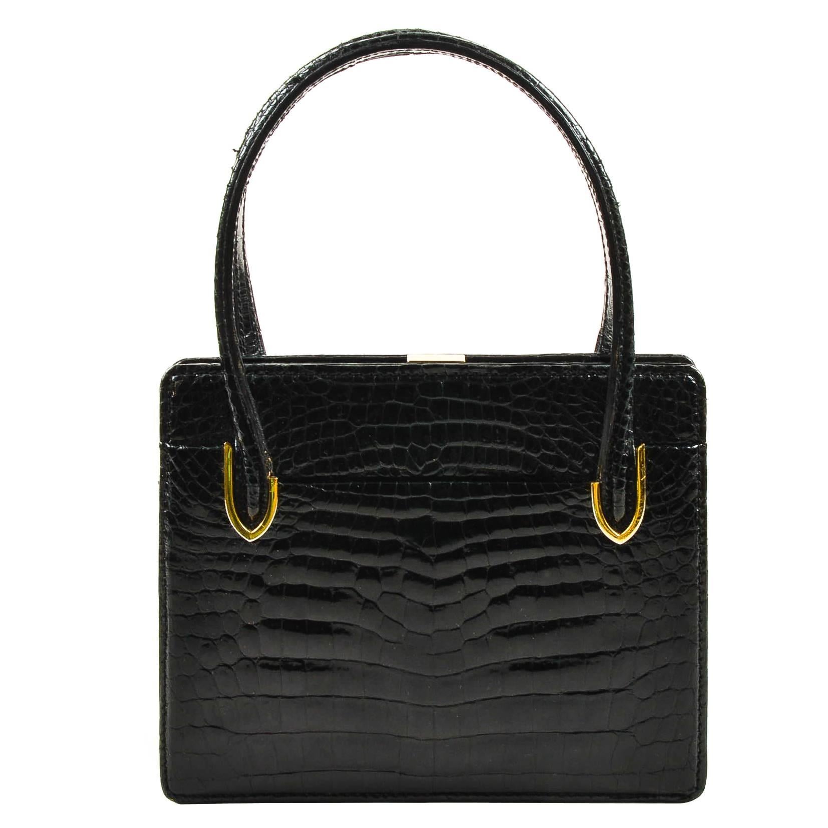 Vintage Gucci Black Crocodile Leather Structured Handbag For Sale