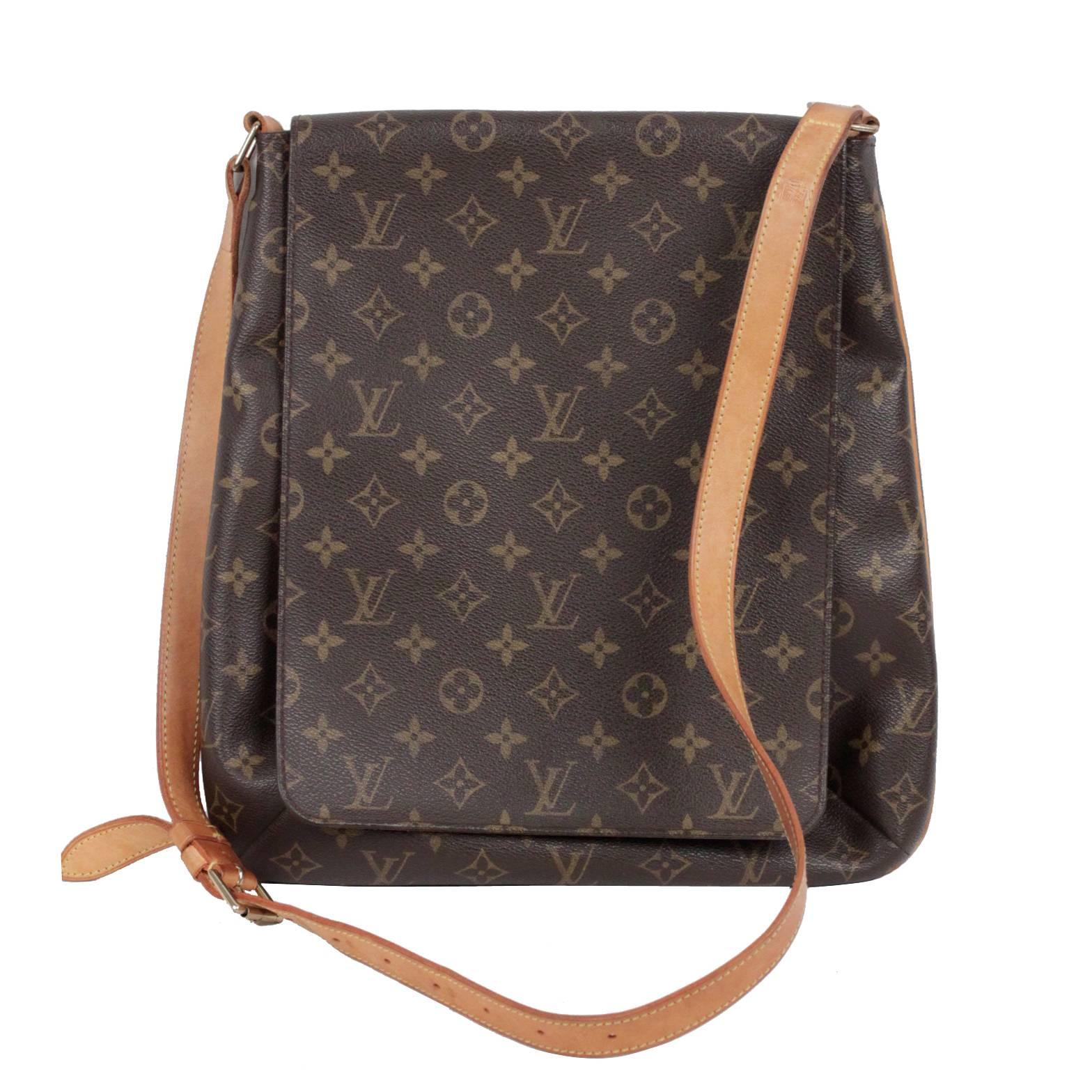 LOUIS VUITTON Monogram Canvas MUSETTE Shoulder Bag FLAP PURSE Messenger 