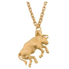 Valentino NEW & SOLD OUT Gold Taurus Astrology Crab Chain Link Necklace in Box