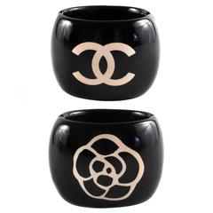 Chanel Bracelet - Cuff Black & Tan CC Logo Camellia Gold Bangle Resin 05P 2005
