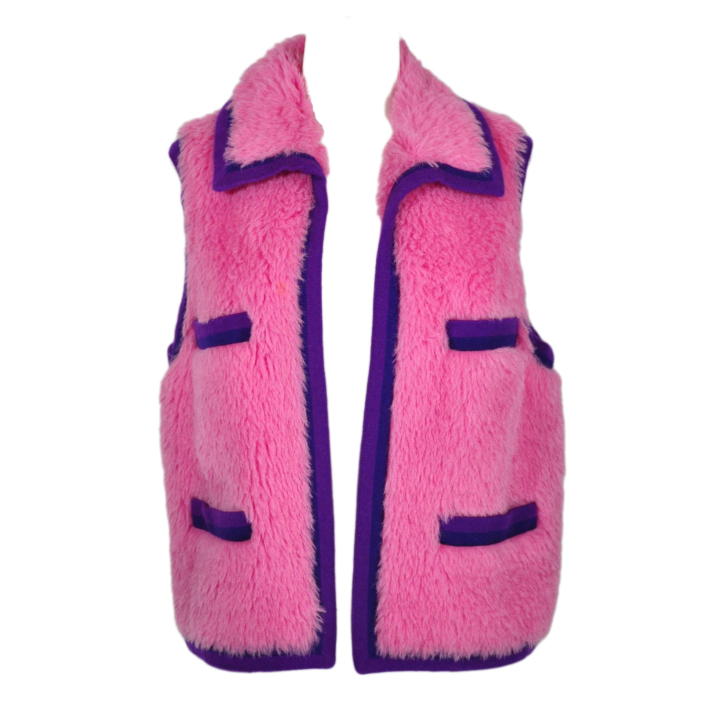 Chanel 94A Hot Pink 4 Pockets  Cashmere Trimmed Alpaga/Cotton Vest FR36 For Sale